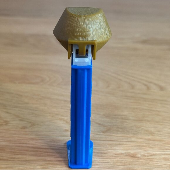 PEZ Candy Dispenser DreamWorks Madagascar Alex the Lion, Loose, Blue Stem, 2005 - Picture 2 of 15